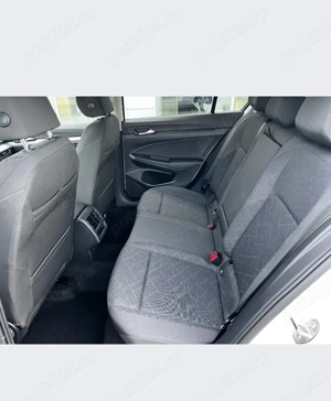 Volkswagen VW Golf 8, 40.000 km Benzina, In garantie   Schimb AUTO - imagine 4