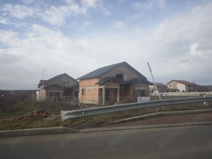 2 case Vadul Anei (Brănești) 835 euro mp - imagine 2