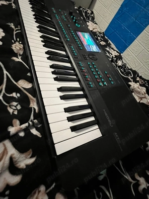 Orgă Medeli AKX10 cu husă și suport . Are setul lui Ionuț Rădulescu.  - imagine 2