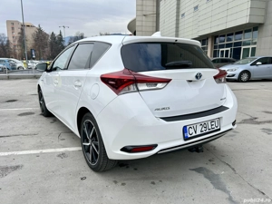 Toyota Auris 1.8 Hibrid | 2018  - imagine 3