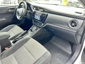 Toyota Auris 1.8 Hibrid | 2018  - imagine 7