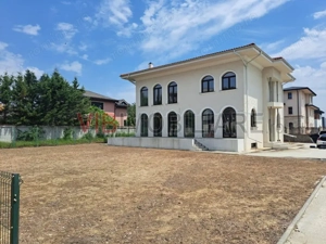 Baneasa - Sisesti, vila S+P+1E+M, 9 camere, suprafata utila 516 mp