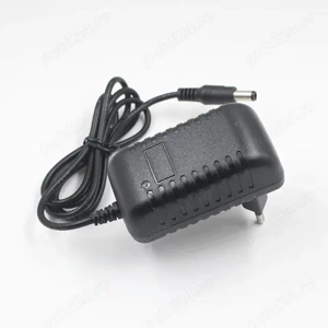 Incarcator baterie LiFePO4 12V 2A cu protectie si indicator LED - imagine 4