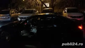 BMW Seria 3 328i - imagine 6