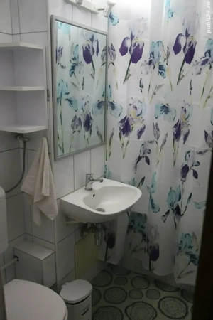 Inchiriez apartament 3 camere Tomis Nord - imagine 9