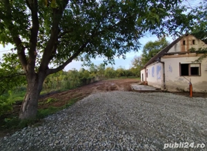 Casa Sacel    Teren 1400 mp   livada 