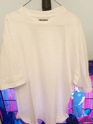 Tricou Review, stil large, marimea M.