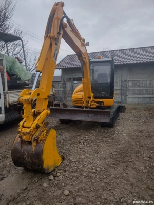 Prestări servicii de excavare,nivelare terenuri 