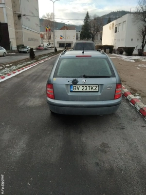 vând skoda fabiea  - imagine 2