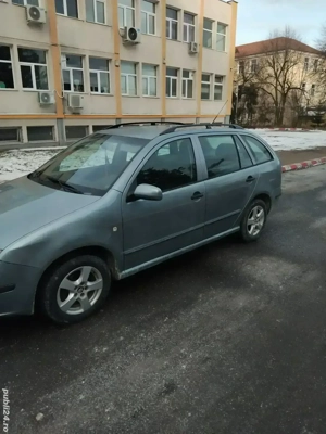 vând skoda fabiea  - imagine 3