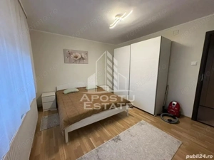 Apartament 3 camere , Centrala Proprie , Zona Lunei
