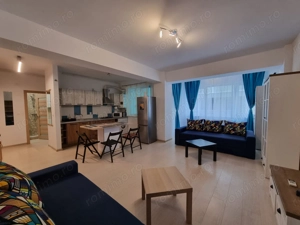 La 2 minute de mare, doua camere decomandate. - imagine 13