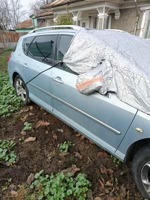 Vand Peugeot 407 sw, an 2008, pentru dezmembrare. 