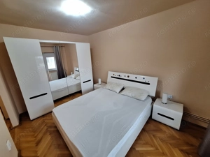 460 euro!!!.Ap.cu 3 camere Et 1 cu centrala proprie Zona Girocului - imagine 4