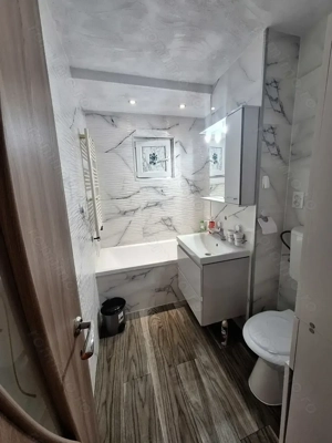 460 euro!!!.Ap.cu 3 camere Et 1 cu centrala proprie Zona Girocului - imagine 7