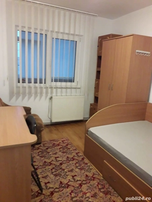 inchiriez apartament 3 camere, decomandat, 70mp, zona Nicolina 2 - imagine 6