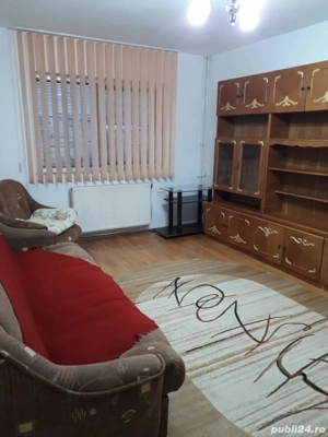 inchiriez apartament 3 camere, decomandat, 70mp, zona Nicolina 2 - imagine 7