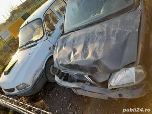 Vand doua masini casate