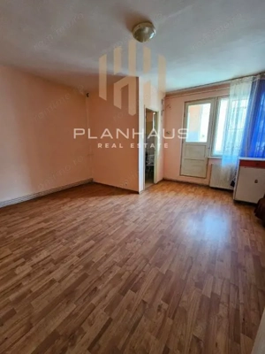 Garsoniera confort 1 ,etaj 2, in apropiere de liceul Nenitescu , 30 mp 