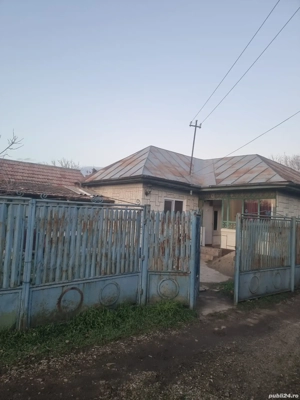 Casa de vânzare  - imagine 3