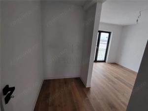 Duplex modern - separat prin camera tehnica - teren generos. - imagine 3