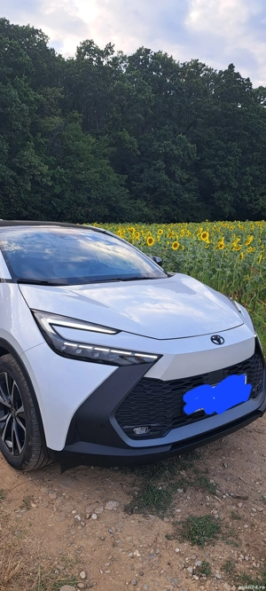 Toyota C-HR Propietar de noua 9500km - imagine 3
