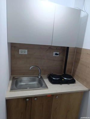 închiriez garsonieră  - imagine 4