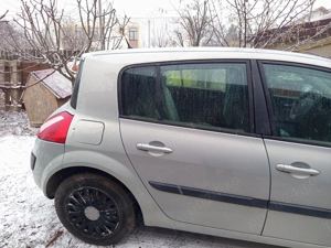 Mașina de vânzare  - imagine 10