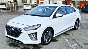 hyundai ioniq .plug in hybrid ..75.000km - imagine 3