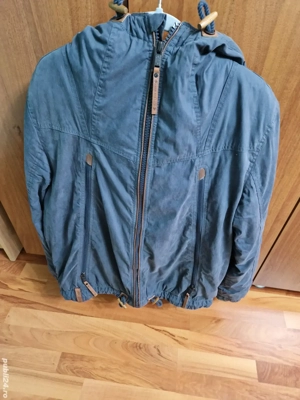 Vand haină de bărbați 