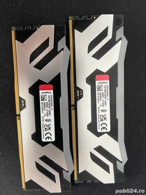 Vand RAM Kingston FURY Renegade RGB 32GB