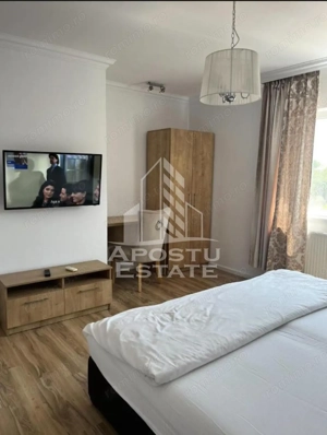 Cladire cu 4 apartamente si sala de evenimente ptr 60 persoane - imagine 9