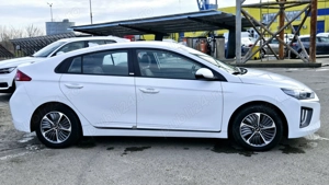 hyundai ioniq .plug in hybrid ..75.000km - imagine 4
