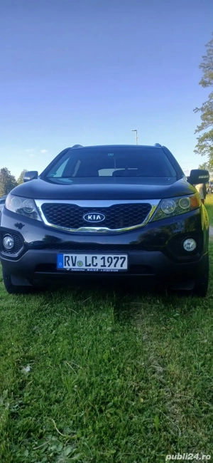 Vand Kia Sorento  - imagine 3