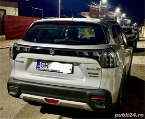 Suzuki SX4 S-Cross 2022 automat 4x4 peste Vitara - imagine 3