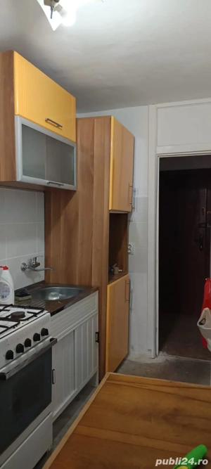 Proprietar inchiriez apartament 1 camera zona Bucovina - imagine 2