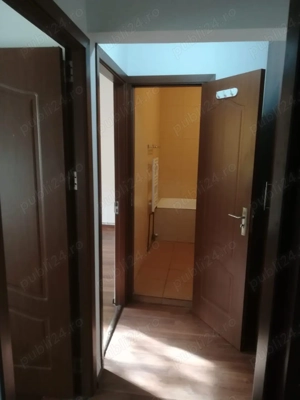 Vand apartament 3 camere Bobocica