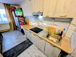 Cameră cămin 16 mp baie proprie mobilat și utilată renovată etaj 2 Frumoasa - imagine 4