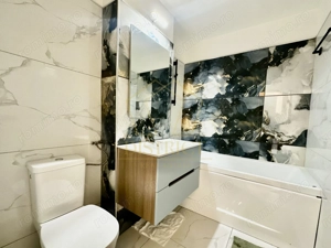 Apartament spatios cu 4 camere | Renovat | Zona Bucovina - imagine 8