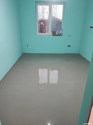 executam renovări interioare și exterioare 