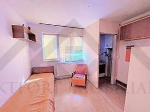 Garsoniera, centrala proprie zona Dorobantilor