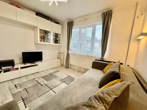 Trofin Catalina - garsoniera renovata complet in 2024 