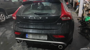 Volvo V40 D4