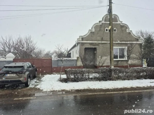 De vânzare casă cu teren   Sat Pustinis, 1150 m2.