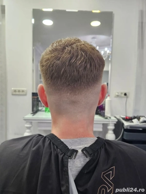 Frizer tund la domiciliu