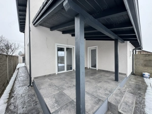 1/2 Duplex Utvin,4 Camere,2 Bai,Toate Utilitatile - imagine 3