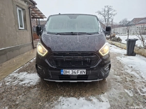 Vând Ford Trasit Custom