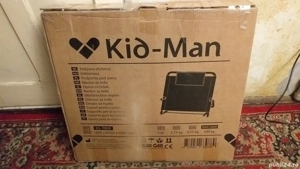 Vind saltea antiescara Kid Man 01-7000 cu compresor ( are si scaun inclus ) folosita putin;250 Lei