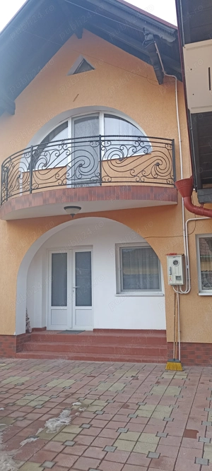 Inchiriez casa in Rasnov - imagine 12