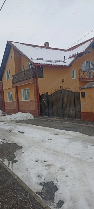 Inchiriez casa in Rasnov - imagine 11